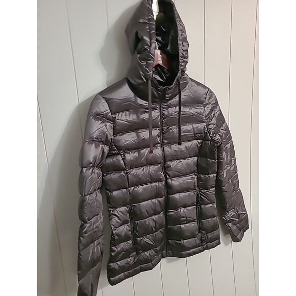 Andrew Marc Packable Lightweight Down Puffer Jacket Hood Womens XS Fall Winter - Picture 4 of 11